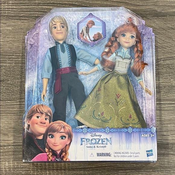 Disney's Frozen's Anna & Kristoff Doll Pair - Picture 4 of 4